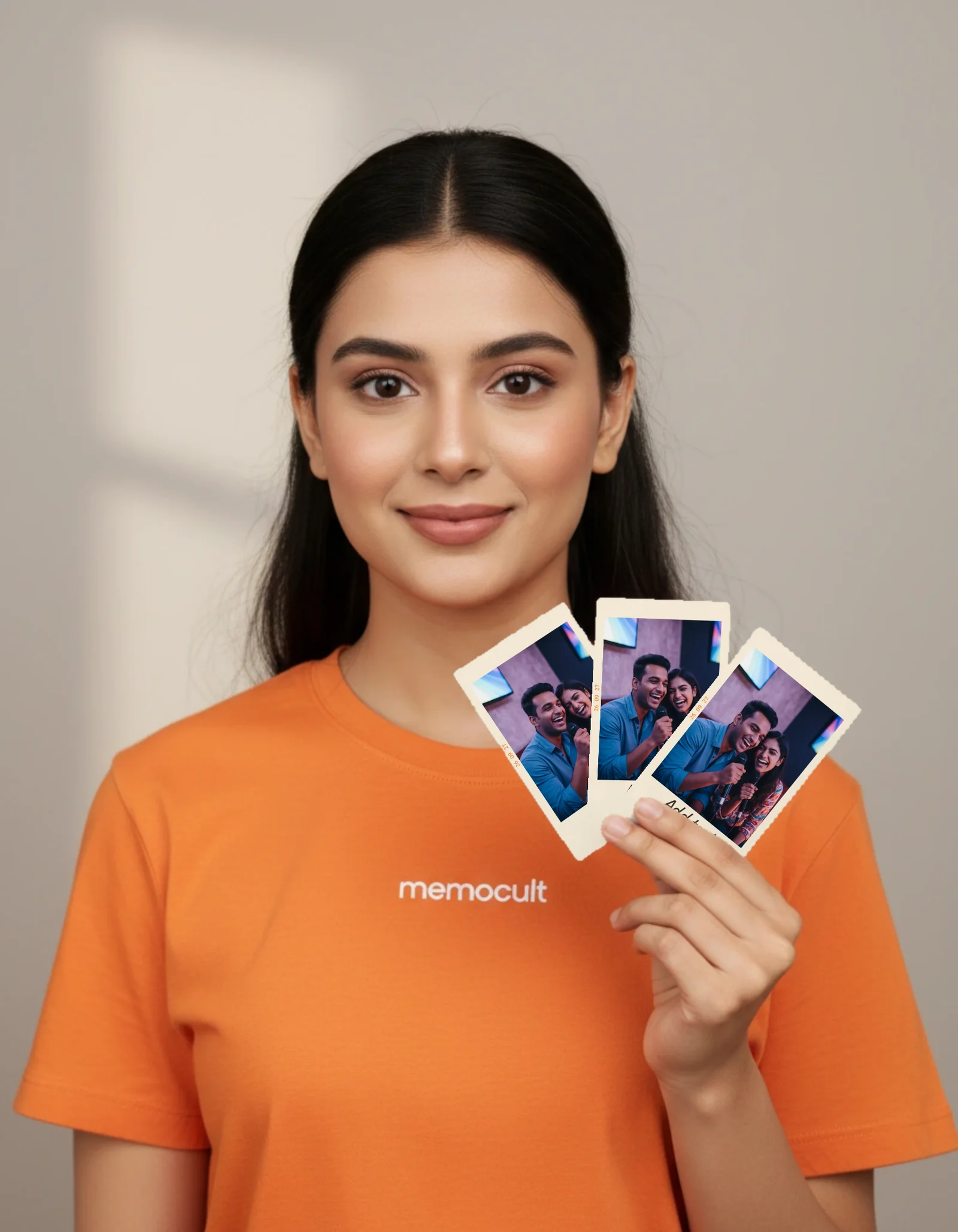 Classic Border — Cream Retro Prints preview